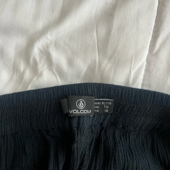 Baggy Volcom Beach Pants - Picture 4 of 4